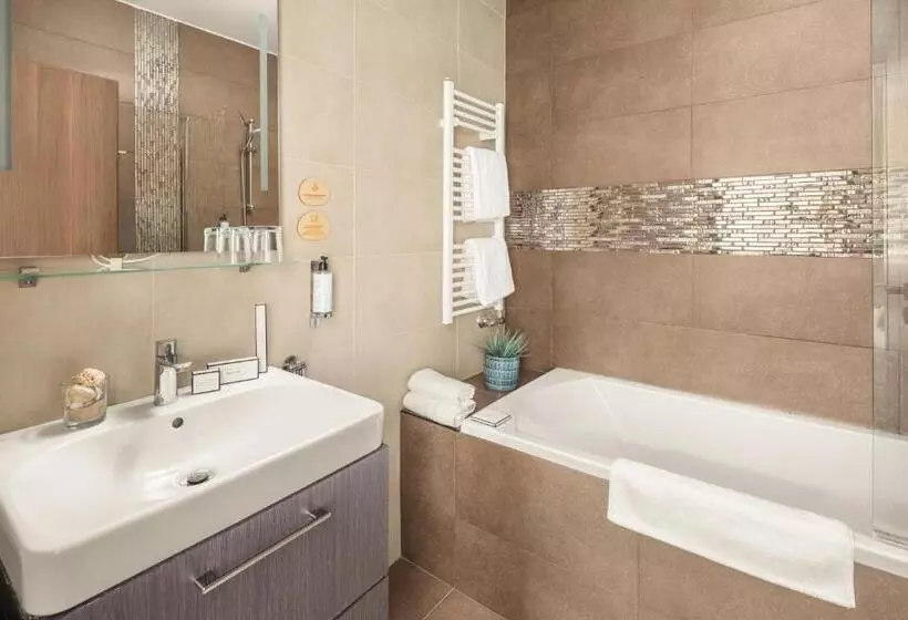 استودیوی سوپریور, Mamaison Residence Sulekova Bratislava