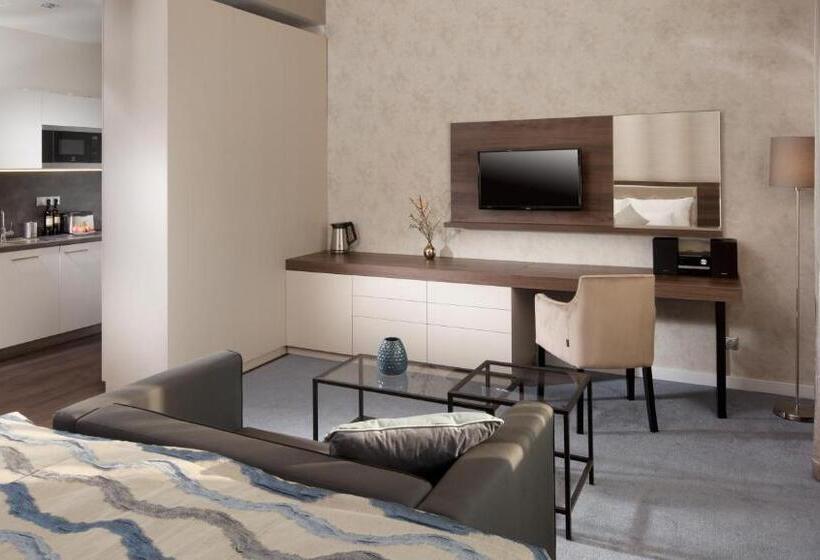 استودیوی سوپریور, Mamaison Residence Sulekova Bratislava