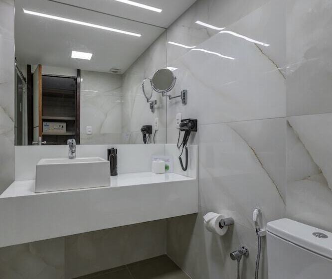 غرفة قياسية إطلالة جانبية علي البحر, Monte Pascoal Praia Hotel Salvador