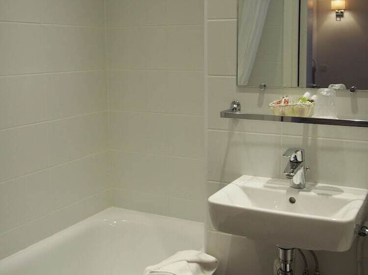 스탠다드 싱글 룸, Porte De Versailles