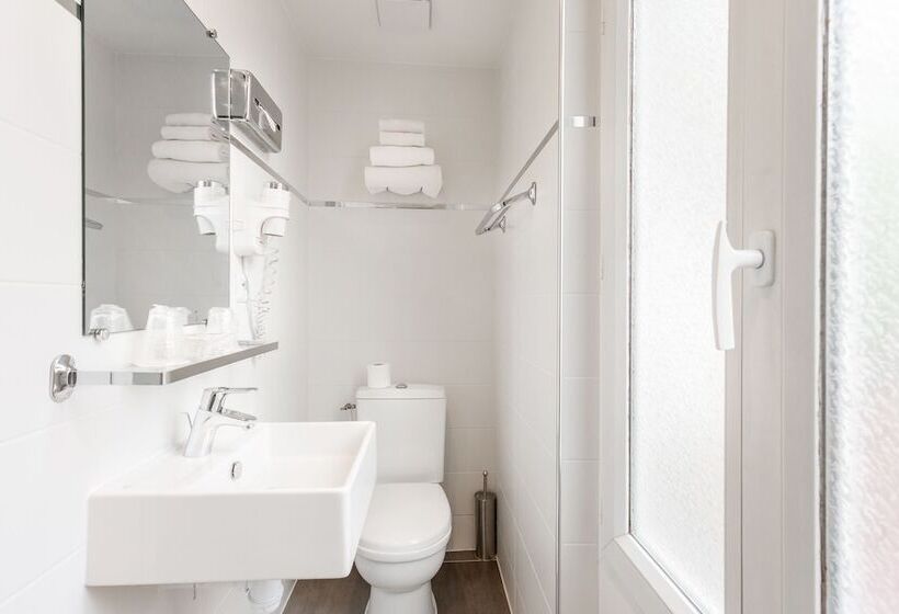 스탠다드 룸, Porte De Versailles