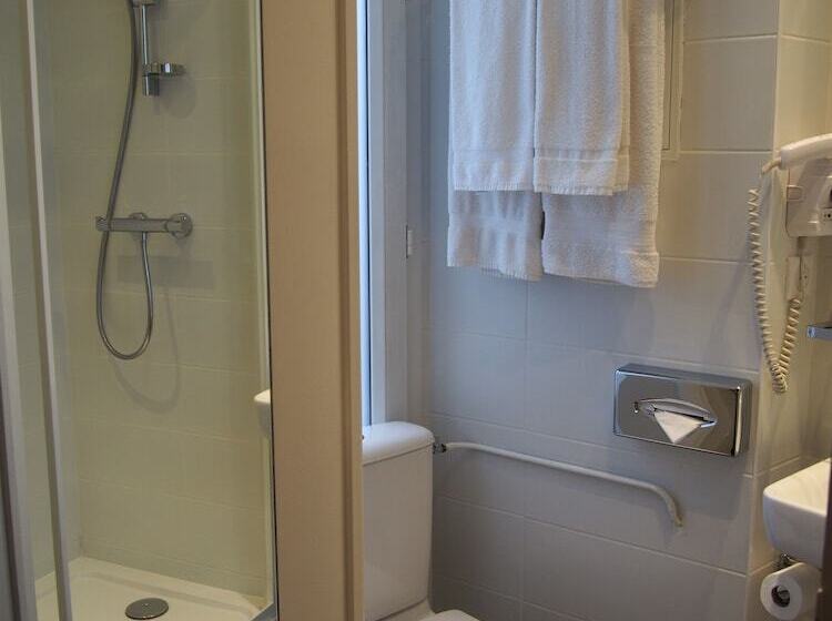 스탠다드 룸, Porte De Versailles