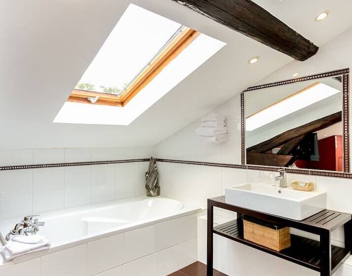 수피리어 룸, Porte De Versailles