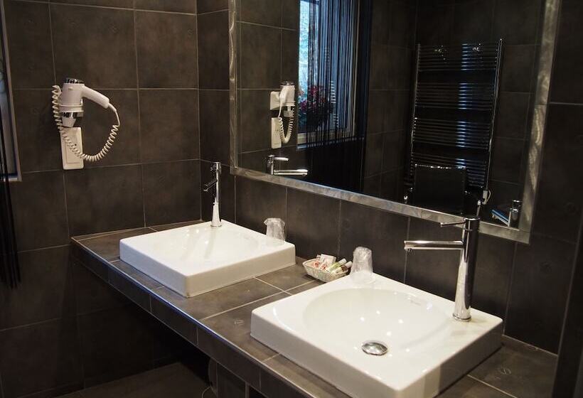 수피리어 룸, Porte De Versailles