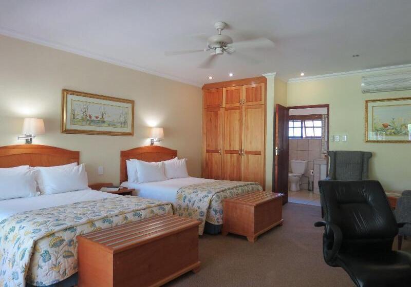Номер Стандарт Вид на Сад, Protea Hotel By Marriott Polokwane Ranch Resort