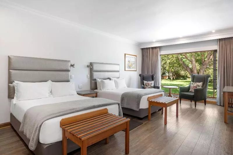 ガーデンビュースタンダードルーム, Protea Hotel By Marriott Polokwane Ranch Resort