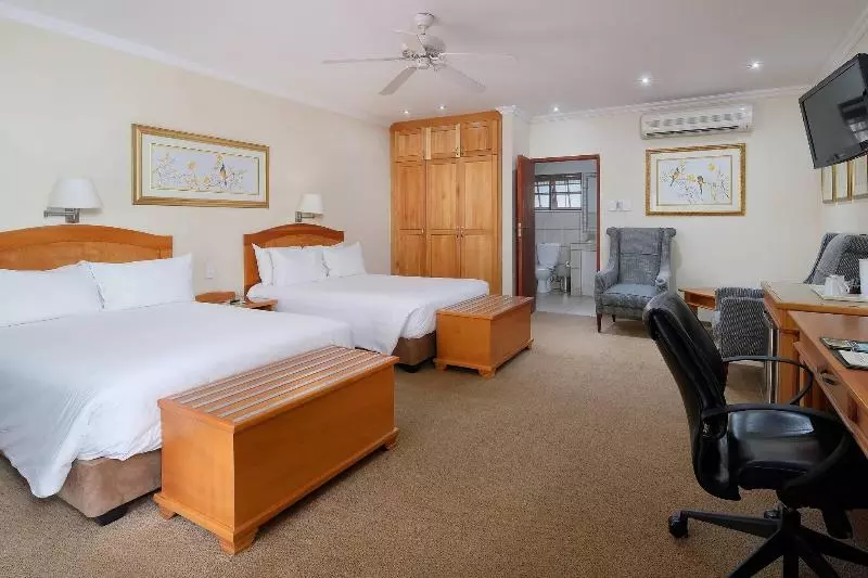 ガーデンビュースタンダードルーム, Protea Hotel By Marriott Polokwane Ranch Resort