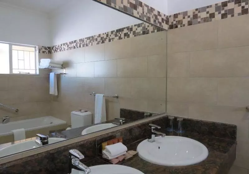 シャレー1寝室, Protea Hotel By Marriott Polokwane Ranch Resort