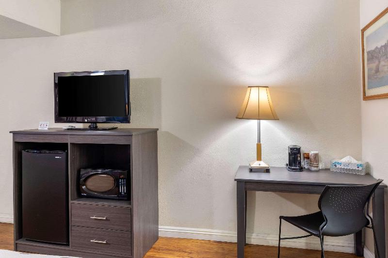 غرفة سوبيريور رباعية, Boutique Hôtel Grand Hôtel De La Gare