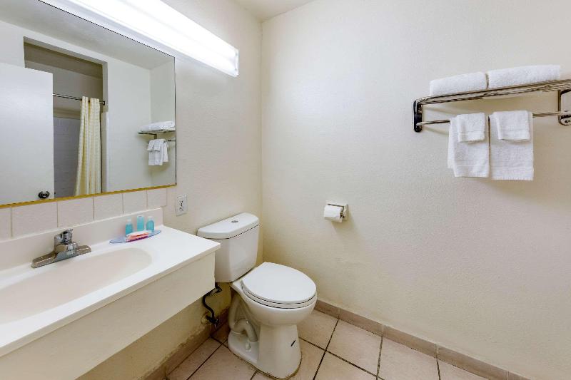 غرفة سوبيريور رباعية, Boutique Hôtel Grand Hôtel De La Gare