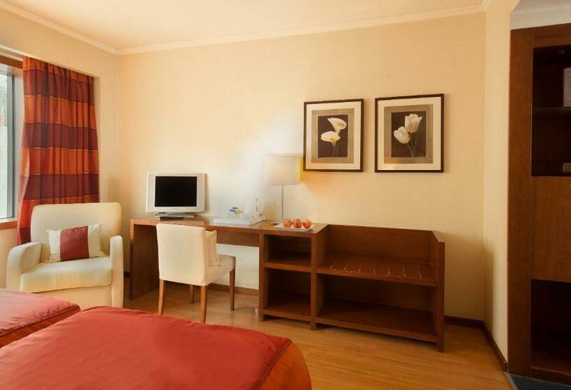 Quarto Estandar, Turim Europa