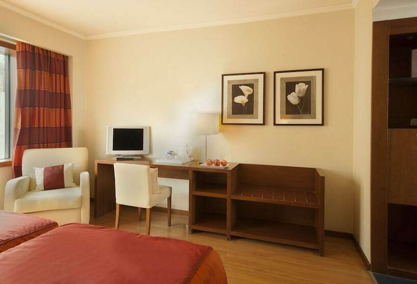 Camera Standard, Turim Europa