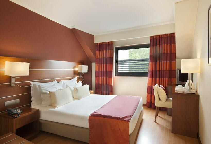 Quarto Estandar, Turim Europa