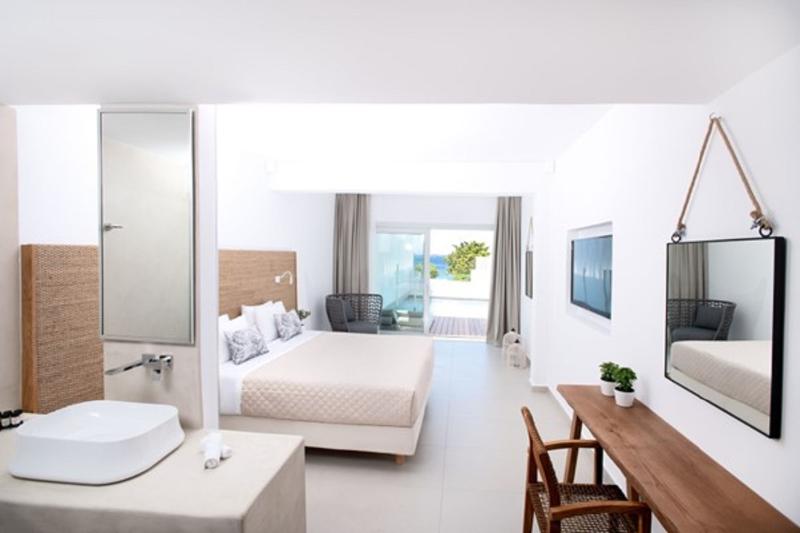 Camera Standard, Turim Europa