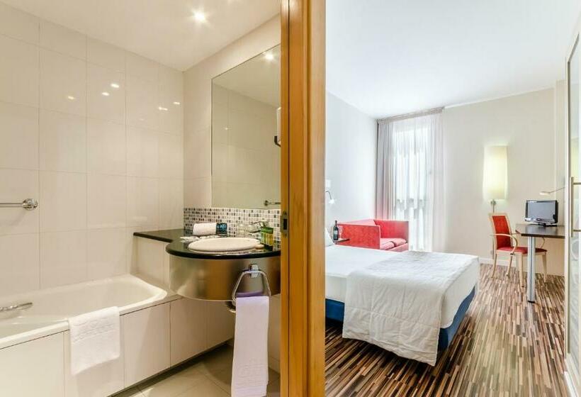 스탠다드 싱글 룸, Yit Ciudad De Zaragoza