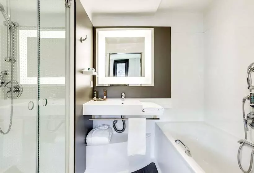 سوییت سوپریور, Novotel Suites Paris Stade De France