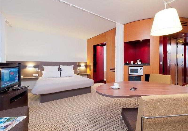 جناح سوبيريور, Novotel Suites Paris Stade De France