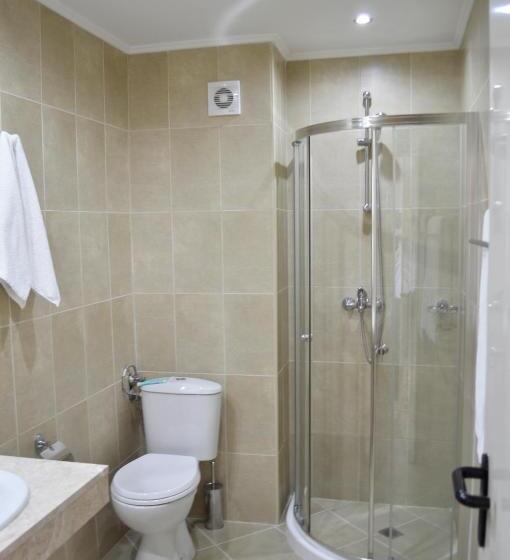 Номер Basic, Platinum Hotel & Casino