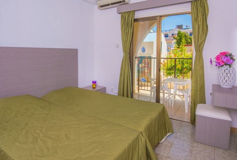 Студия Стандарт, Windmills Hotel Apartments