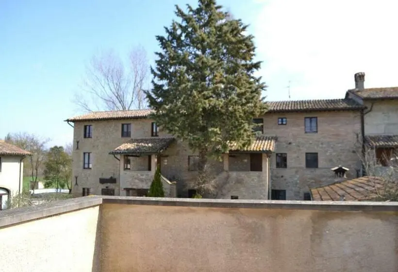 スタンダードスタジオ, Agriturismo Nestore