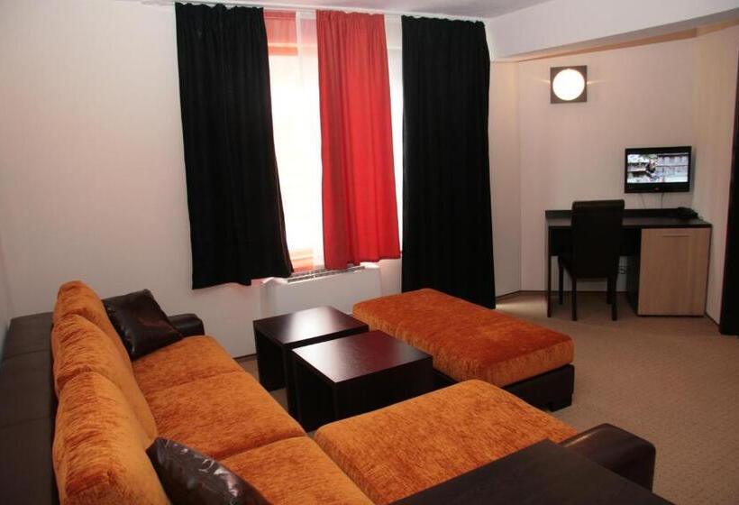 إستوديو قياسى سرير كينج, Byalo More