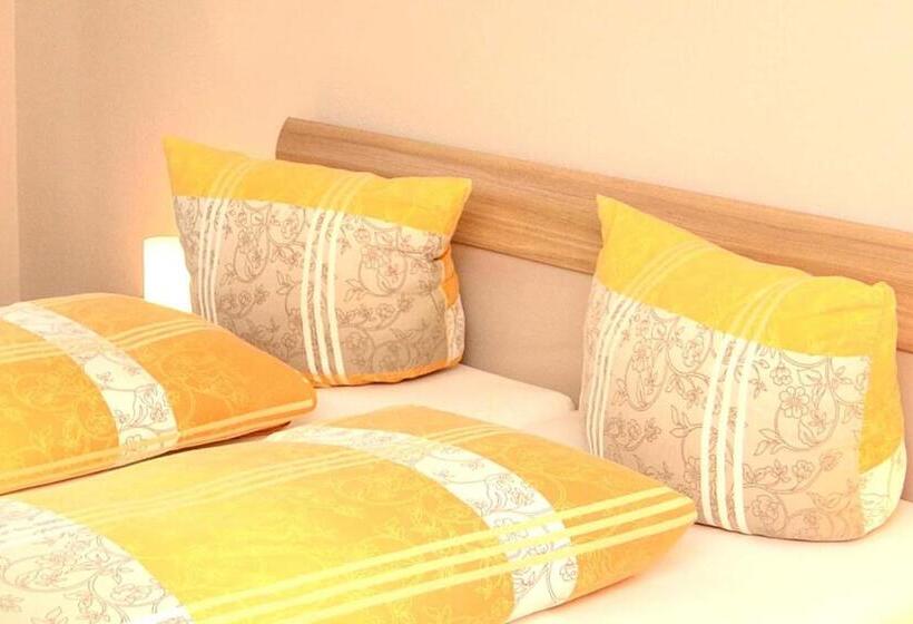 חדר קומפורט לשלושה, Pension / Ferienwohnungen Scheid