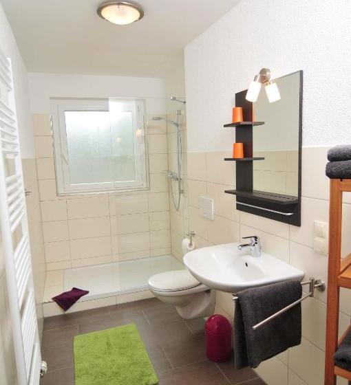 חדר קומפורט, Pension / Ferienwohnungen Scheid