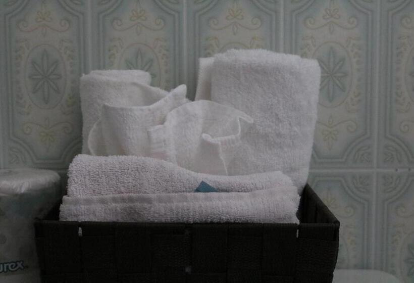 Полулюкс Повышенной Комфортности, Wakaw Lodge Motel