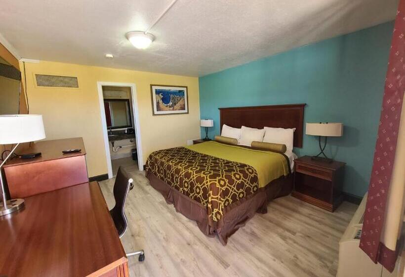 キングサイズベッドのスタンダードルーム, America's Value Inn