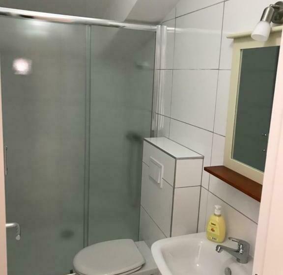 اتاق استاندارد, Rooms Kenedy