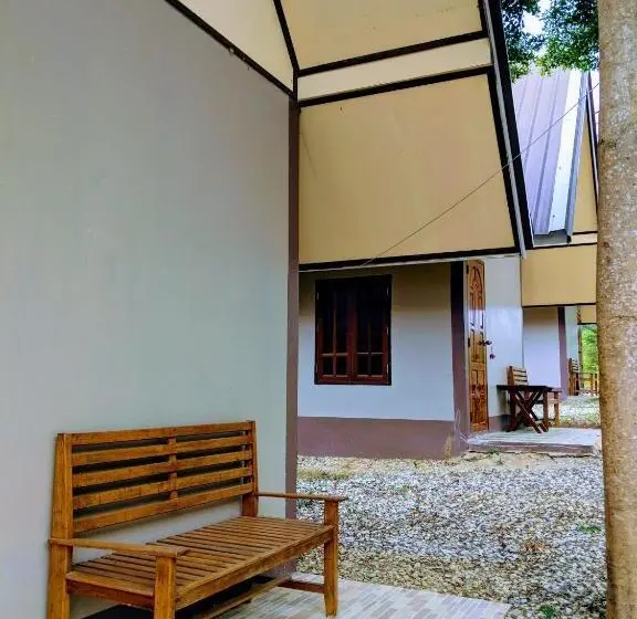 اتاق استاندارد با تخت بزرگ, Bansuanphuhong Resort