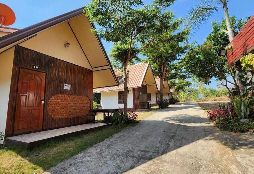 Стандартный Номер Кровать Кинг, Bansuanphuhong Resort