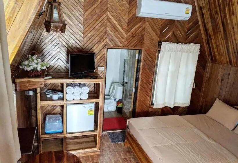 اتاق خانوادگی, Bansuanphuhong Resort
