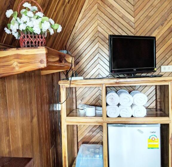 Семейный Номер, Bansuanphuhong Resort