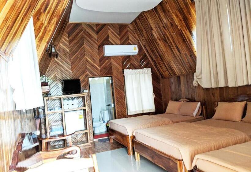 Семейный Номер, Bansuanphuhong Resort