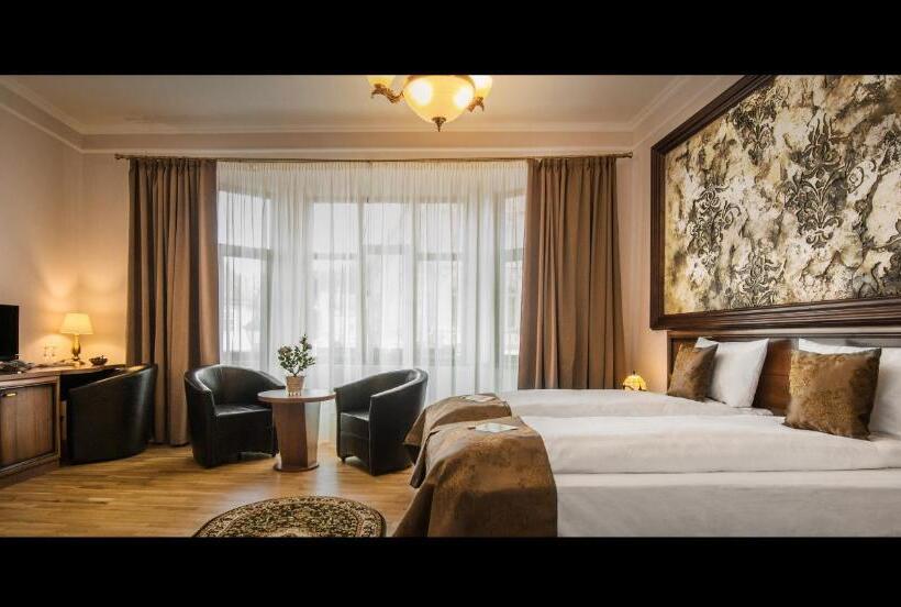 带城市景观的高级房间, Bulevard Sighisoara