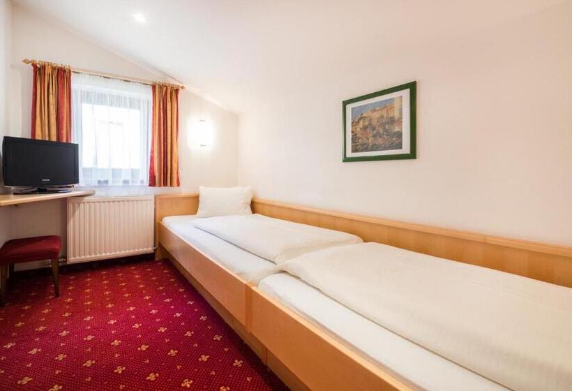 패밀리 룸, Pension Zum Wilden Hannes