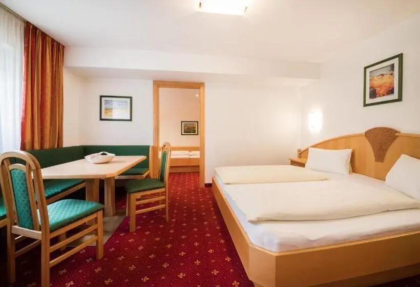 اتاق خانوادگی, Pension Zum Wilden Hannes