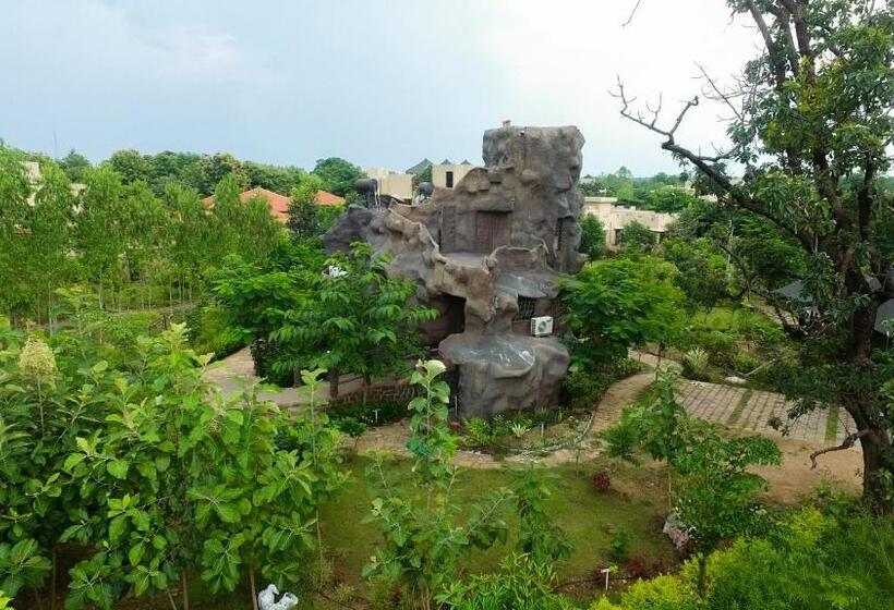 Номер Стандарт, Tathastu Pench