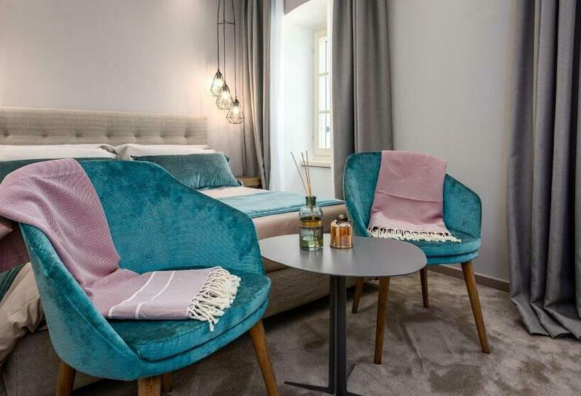 スタンダードルーム, Relais And Wine San Tommaso