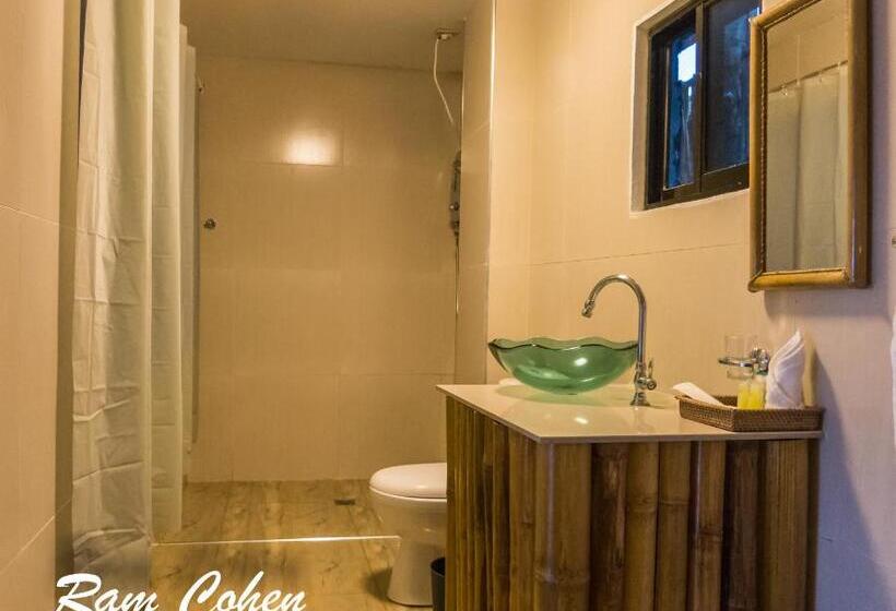 اتاق لوکس با چشمانداز دریا, Lavanya Beach And Dive Resort