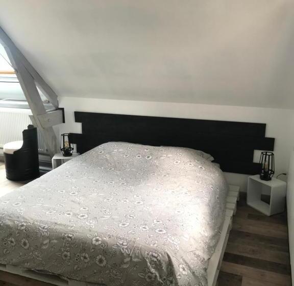 Номер Стандарт, Chambre D Hotes  Coquelicot