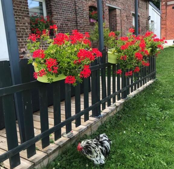 חדר משפחתי נוף לגינה, Chambre D Hotes  Coquelicot