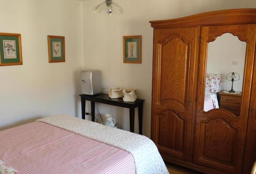 غرفة قياسية مزوَّدة بشُرفة, B&b Mamma Mia