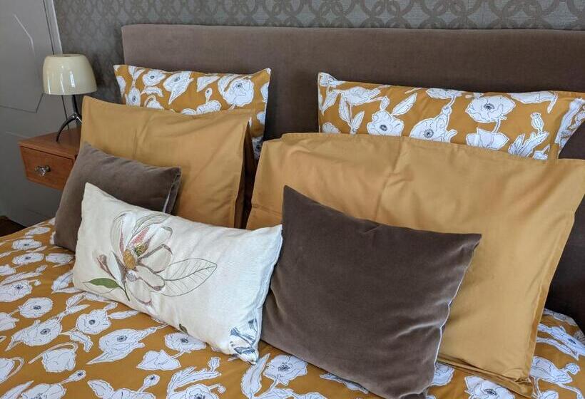 غرفة قياسية سرير كينج, La Closerie