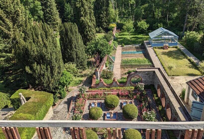 إستوديو قياسى مطلّ علي الحديقة, La Closerie