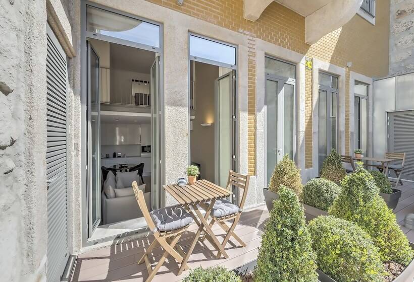 带1个卧室的高级公寓, Oporto Collection Santa Catarina Pool And Fitness   Adults Only