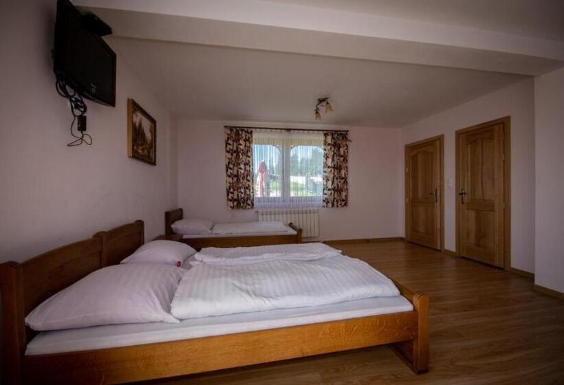 ファミリールーム, Podhalanski Dworek Z Jacuzzi