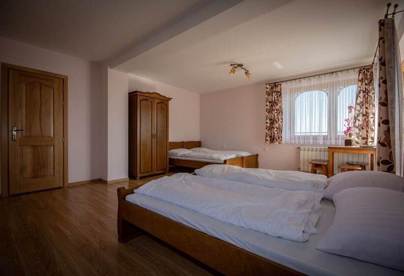 スタンダードルーム, Podhalanski Dworek Z Jacuzzi