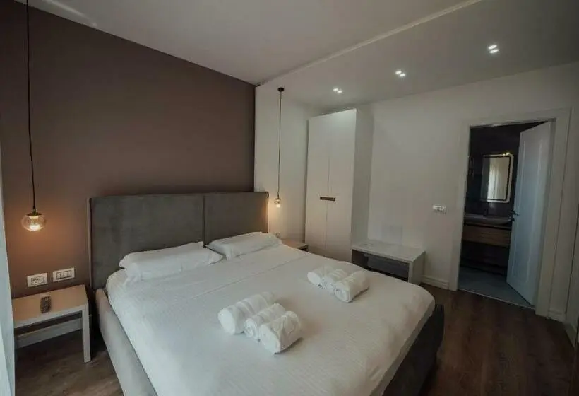 اتاق استاندارد با تخت بزرگ, Guesthouse Sara & Esi